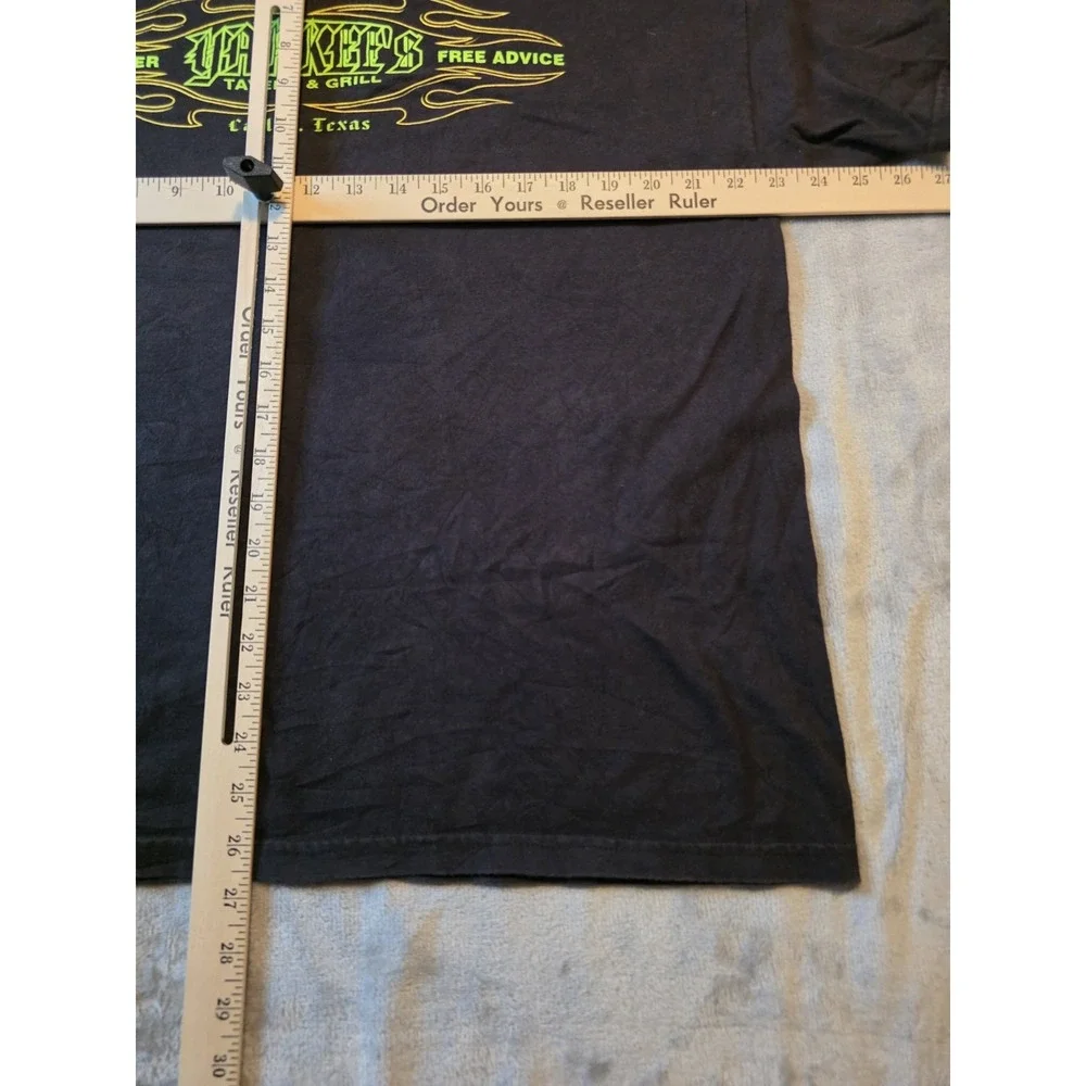 Hanes Beefy-T Shirt Mens XL Black Yankee's Tavern & Grill Carlos Texas Vintage